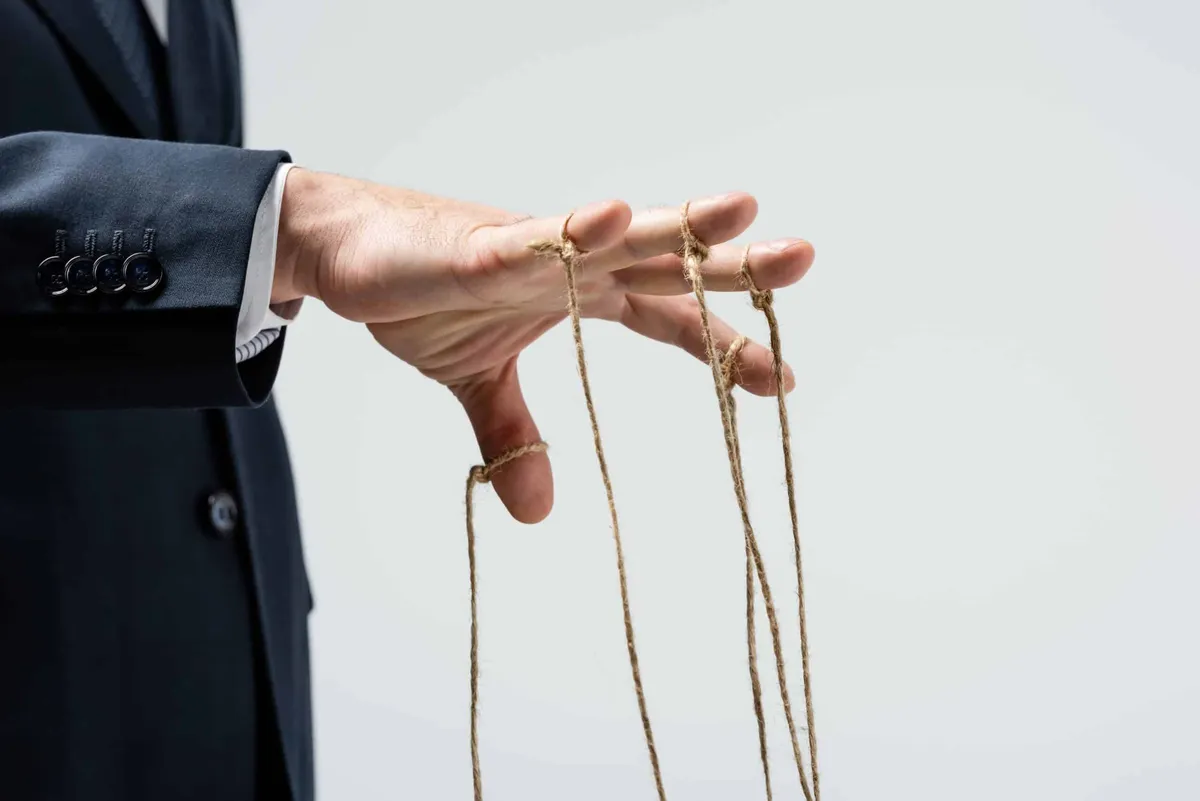 Le pervers narcissique, une victime et/ou un bourreau ?